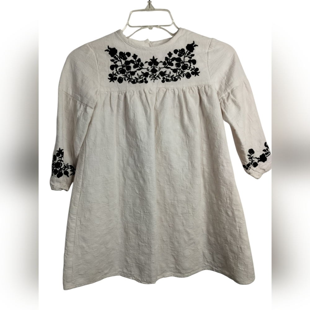 3078) Solocote Girl's Floral Embroidery Long sleeve Dress Size 7/8Y